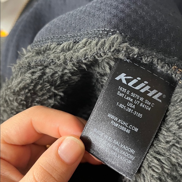 KUHL “Flight Vest” Stowaway Hood Zipper Fuzzy Grey Vest Medium - Picture 10 of 12